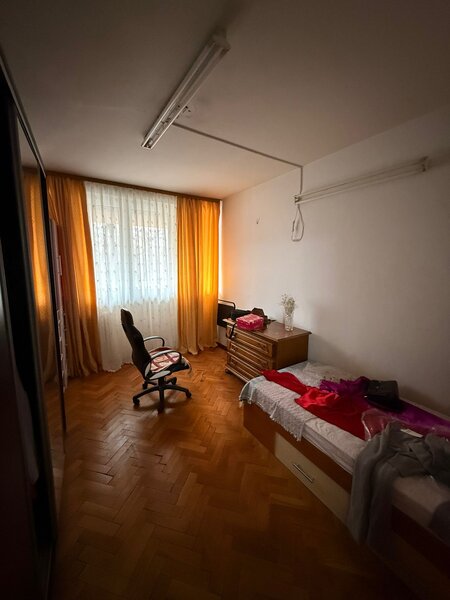 Parcul Circului, str. Judetului, bd. Lacul Tei,